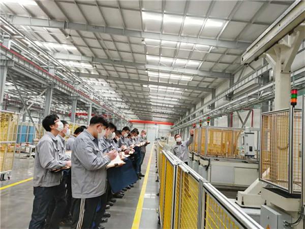 曲轴股票，机械之心，驱动未来科技之魂