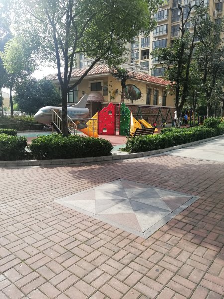 漯河广弘豪庭房价与家的温馨、友情的深度探索