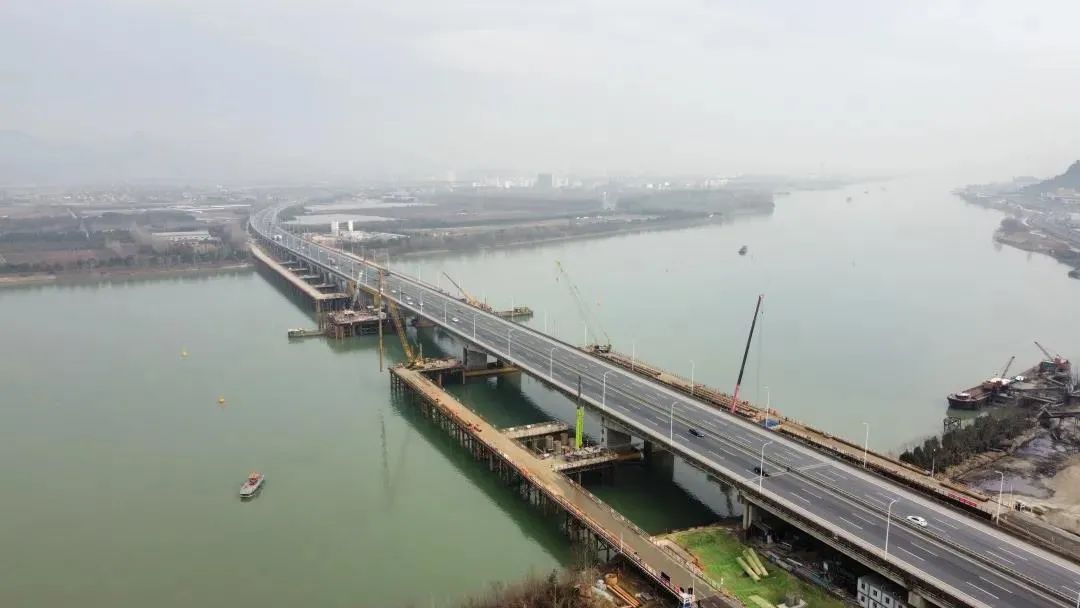 富阳东洲大桥最新进展及各方观点影响概述