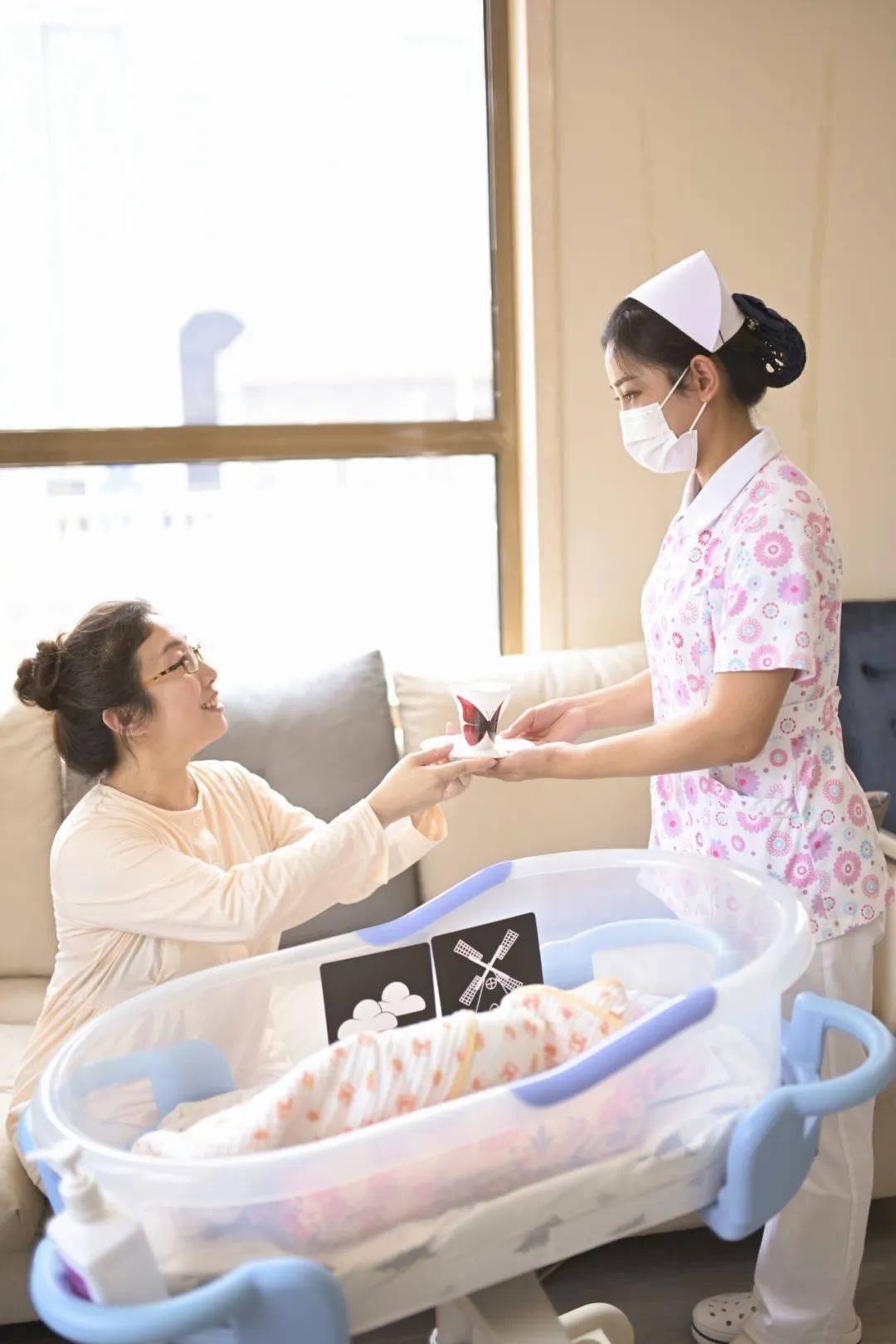 科技与婴儿护理的交融发展，最新摇篮的创新之旅